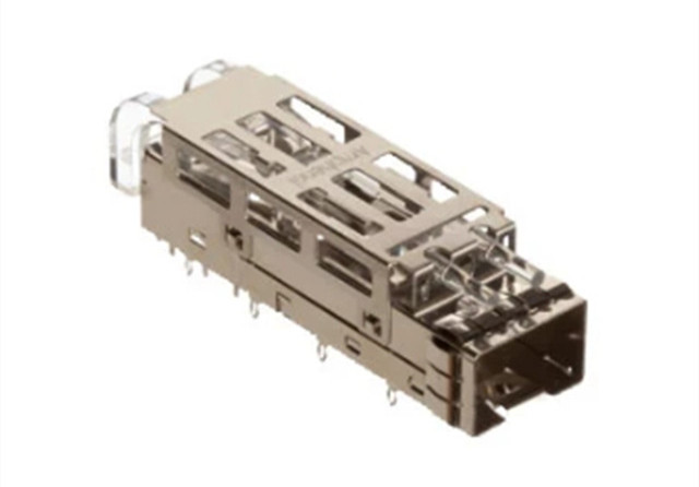 Amphenol 高速I/O連接器 UE76-A20-3000T 1X1 SFP HIGH SPEED CNNCT